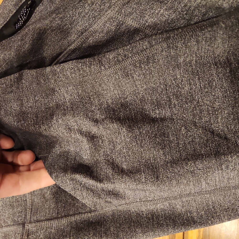 Lululemon pants - Picture 6 of 6